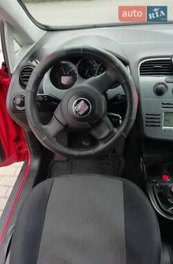 Минивэн SEAT Altea 2008 в 