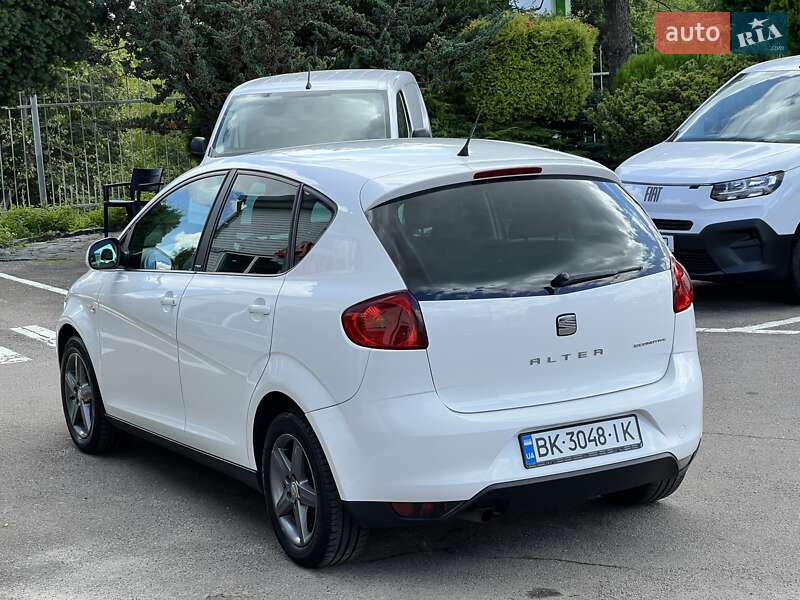 Минивэн SEAT Altea 2015 в Ровно