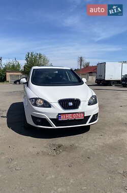 Минивэн SEAT Altea 2009 в 