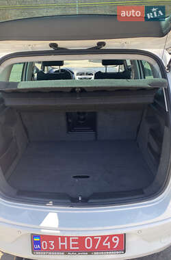Минивэн SEAT Altea 2009 в 