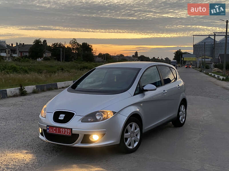 Минивэн SEAT Altea 2007 в 