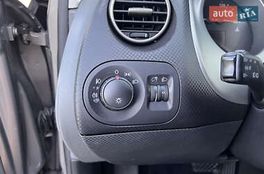 Минивэн SEAT Altea 2005 в 