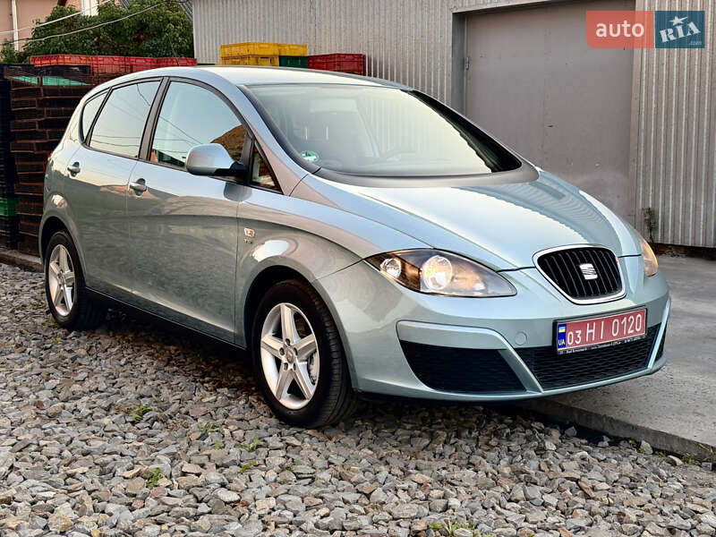 Минивэн SEAT Altea 2009 в Луцке