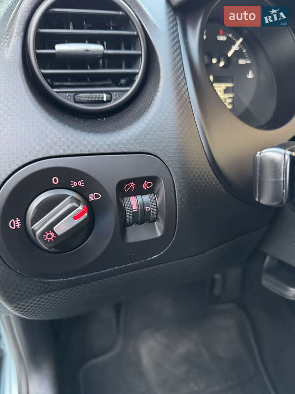 Минивэн SEAT Altea 2009 в Луцке