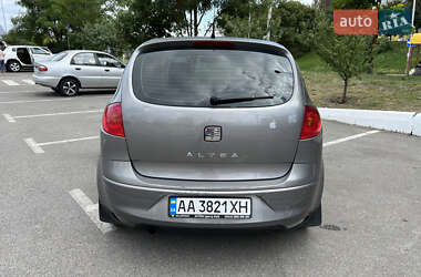 Минивэн SEAT Altea 2007 в 