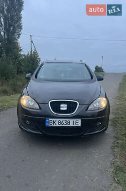 Минивэн SEAT Altea 2007 в 