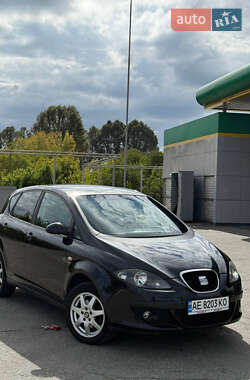 Минивэн SEAT Altea 2008 в Днепре