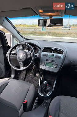 Минивэн SEAT Altea 2008 в 