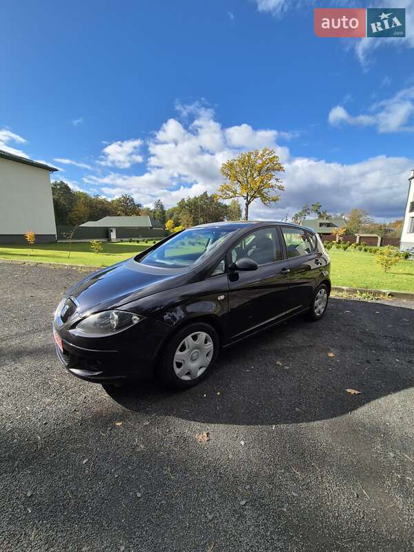 Минивэн SEAT Altea 2005 в Киверцах
