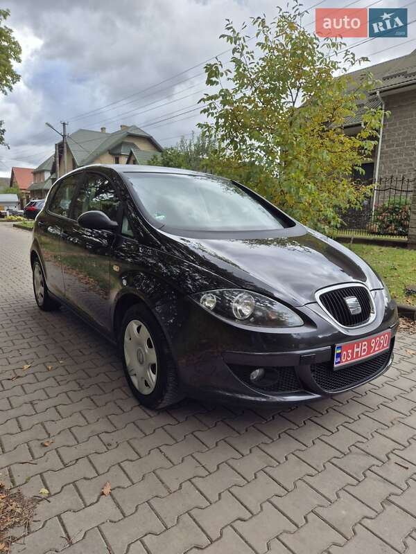 Минивэн SEAT Altea 2005 в Киверцах