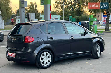 Минивэн SEAT Altea 2004 в 