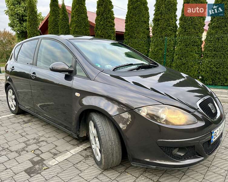 Минивэн SEAT Altea 2004 в Новояворовске фото 4 Минивэн SEAT Altea 2004 в Новояворовске