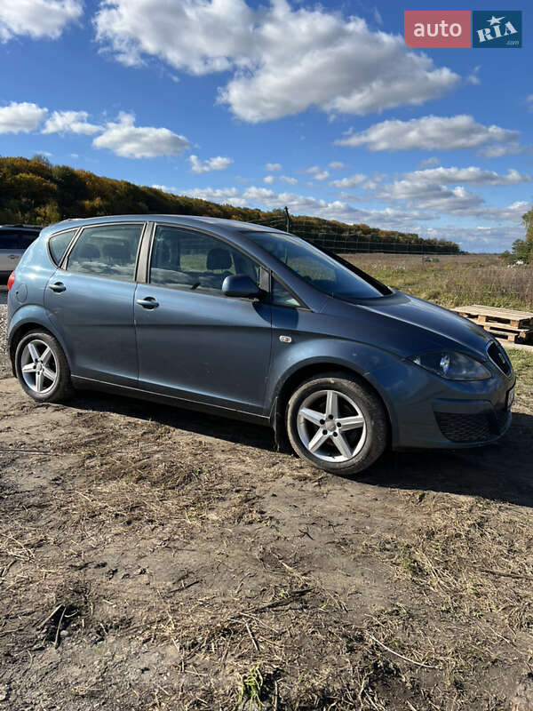 Минивэн SEAT Altea 2010 в Львове