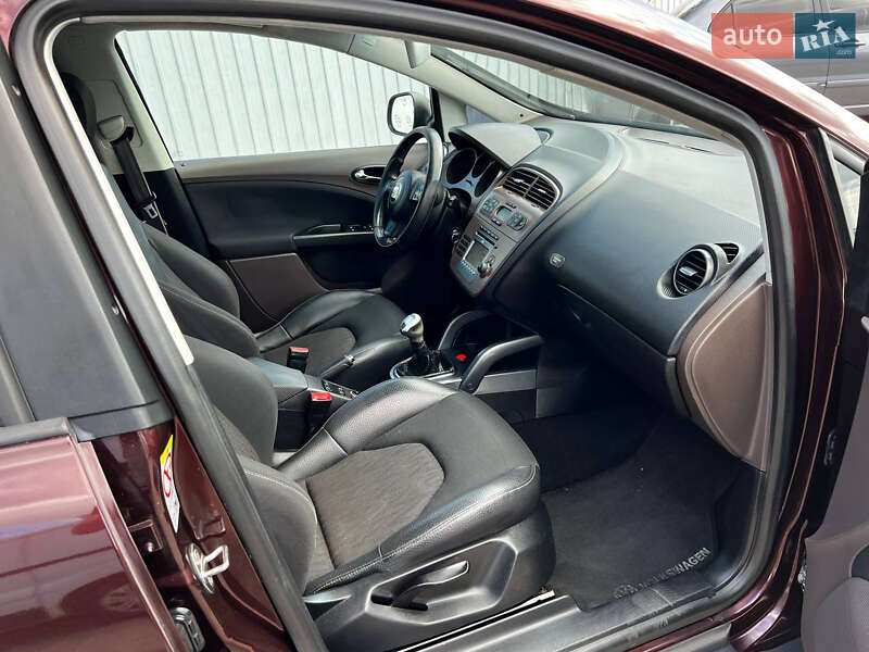 Мінівен SEAT Altea 2008 в Дніпрі фото 13 Мінівен SEAT Altea 2008 в Дніпрі