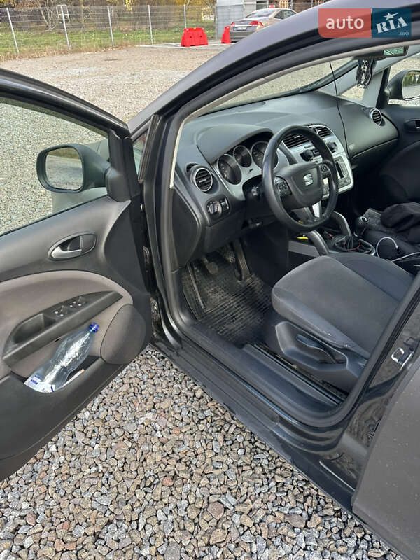 Минивэн SEAT Altea 2011 в Львове