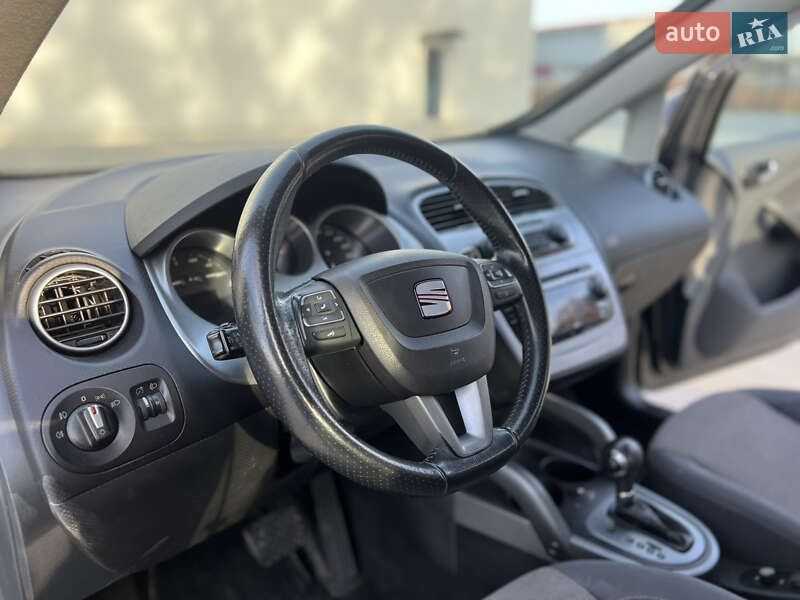 Минивэн SEAT Altea 2010 в Луцке фото 14 Минивэн SEAT Altea 2010 в Луцке