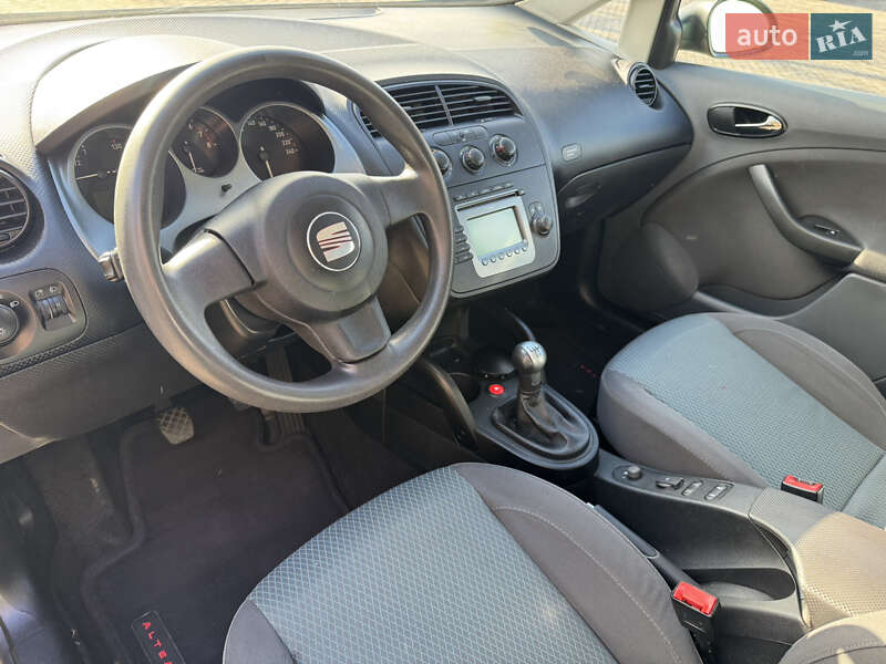 Минивэн SEAT Altea 2007 в Каменском