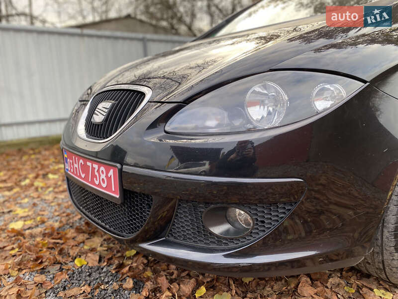 Минивэн SEAT Altea 2007 в Староконстантинове