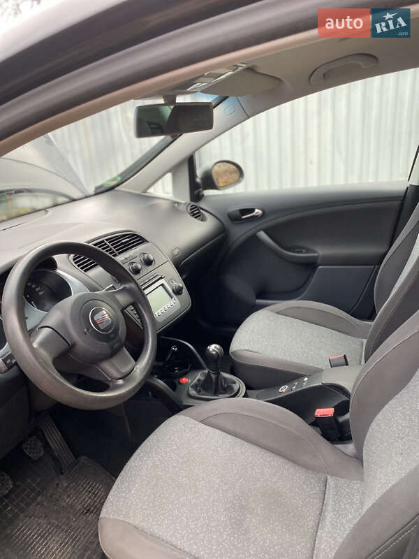 Минивэн SEAT Altea 2007 в Староконстантинове