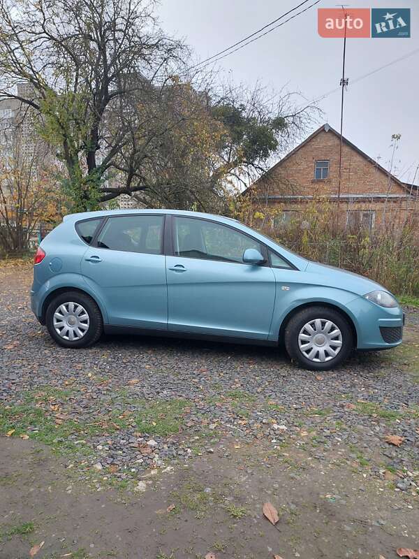 Мінівен SEAT Altea 2010 в Луцьку фото 10 Мінівен SEAT Altea 2010 в Луцьку