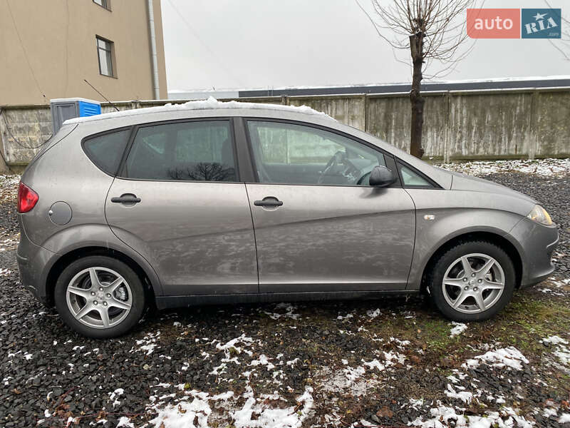 Минивэн SEAT Altea 2006 в Луцке