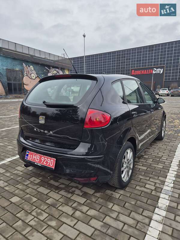 Минивэн SEAT Altea 2005 в Киверцах