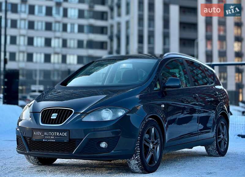 Минивэн SEAT Altea 2011 в Киеве