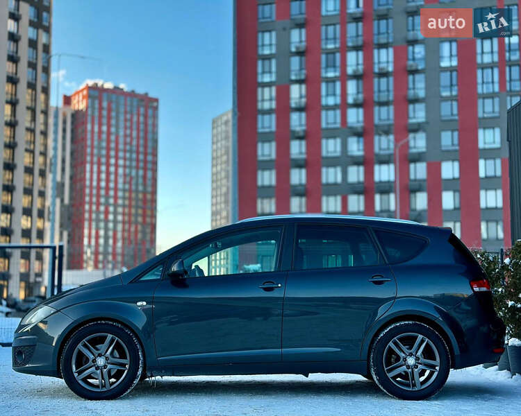 Минивэн SEAT Altea 2011 в Киеве