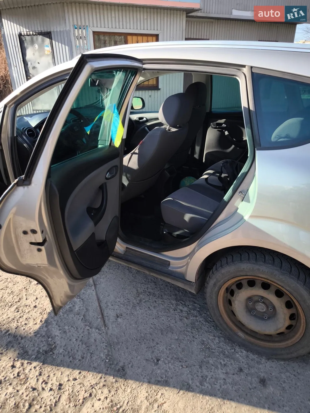 2010 SEAT Altea - мініатюра 16