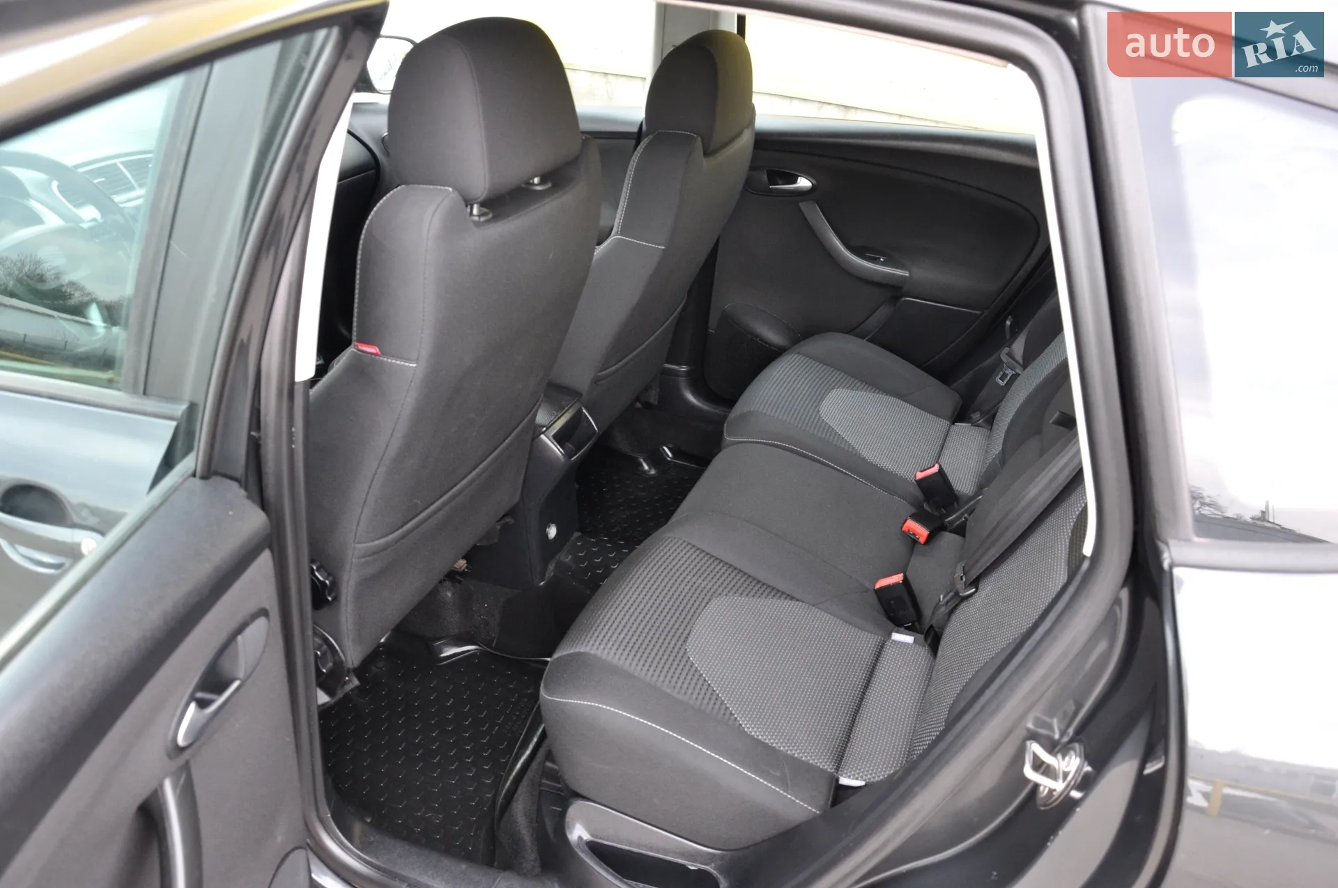 2010 SEAT Altea - мініатюра 20