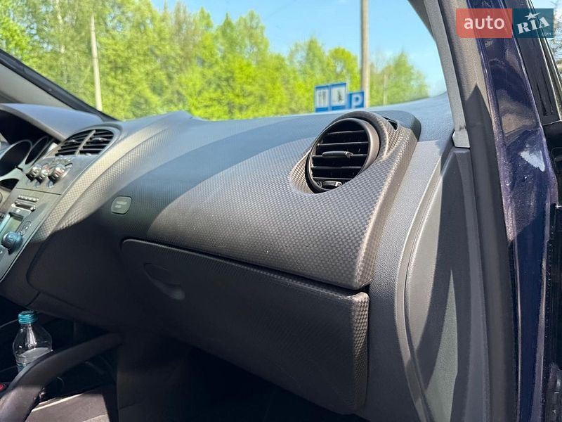 Минивэн SEAT Altea 2008 в Луцке