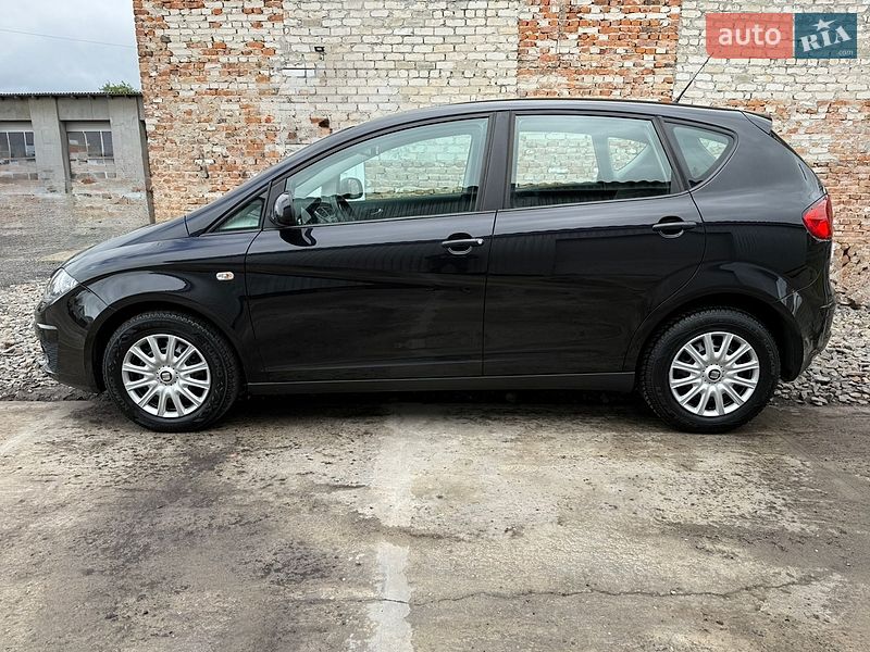 Минивэн SEAT Altea 2010 в Луцке