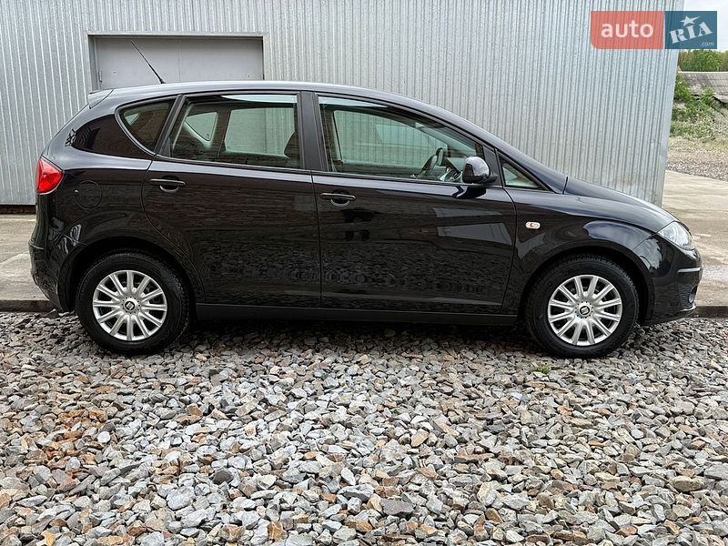 Минивэн SEAT Altea 2010 в Луцке