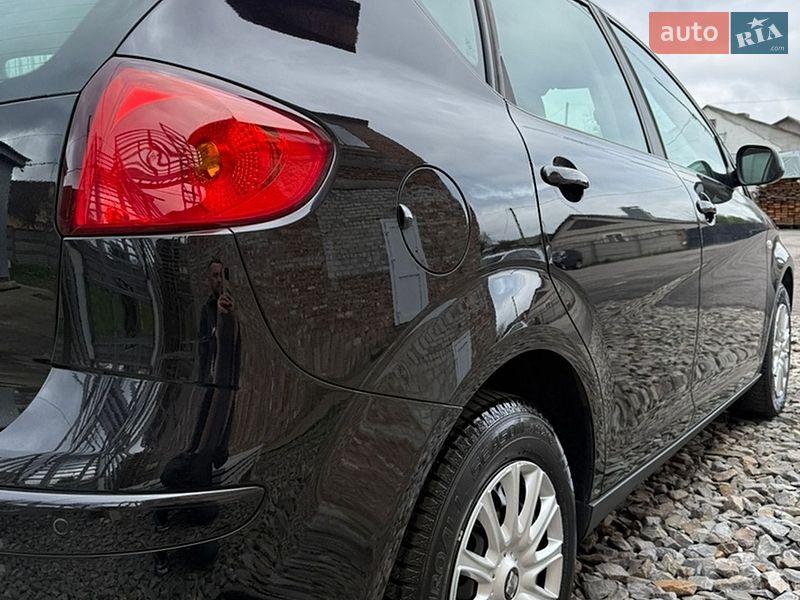 Минивэн SEAT Altea 2010 в Луцке