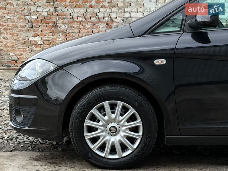 Минивэн SEAT Altea 2010 в Луцке