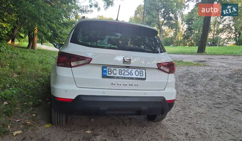 Внедорожник / Кроссовер SEAT Arona 2018 в Львове