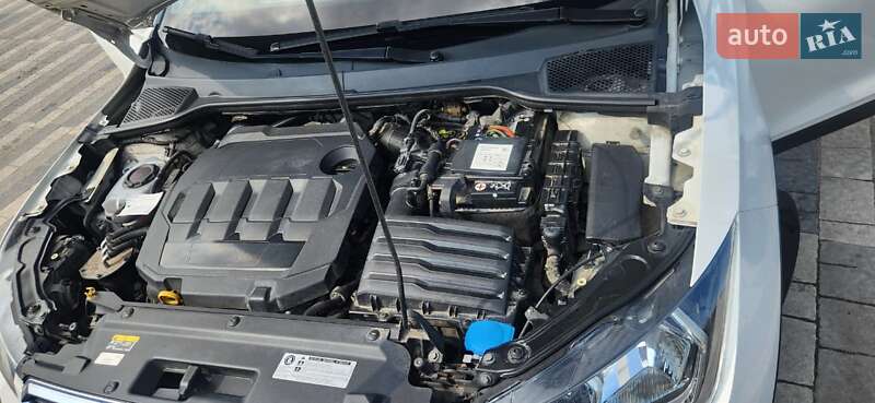 Внедорожник / Кроссовер SEAT Arona 2018 в Львове