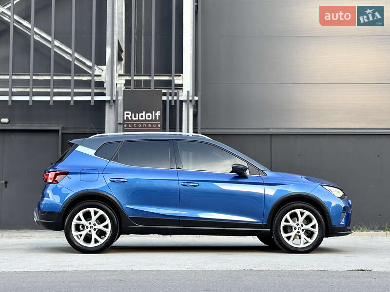 Позашляховик / Кросовер SEAT Arona 2022 в Києві