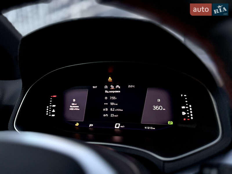 Позашляховик / Кросовер SEAT Arona 2022 в Києві