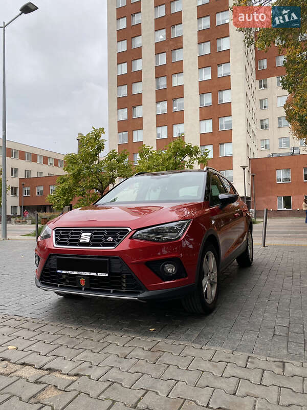 Внедорожник / Кроссовер SEAT Arona 2019 в 