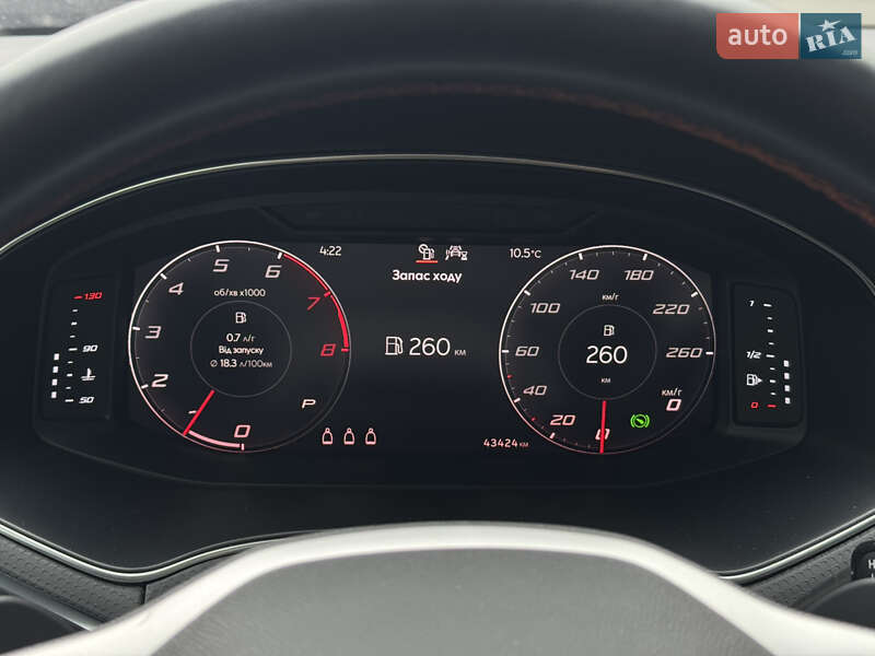 Позашляховик / Кросовер SEAT Arona 2022 в Києві