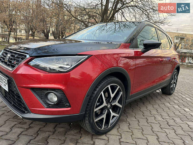 Внедорожник / Кроссовер SEAT Arona 2019 в Черновцах