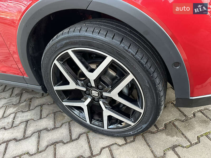 Внедорожник / Кроссовер SEAT Arona 2019 в Черновцах