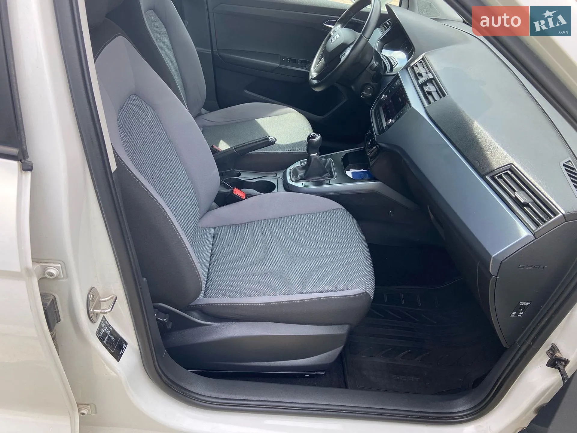 2019 SEAT Arona - мініатюра 10