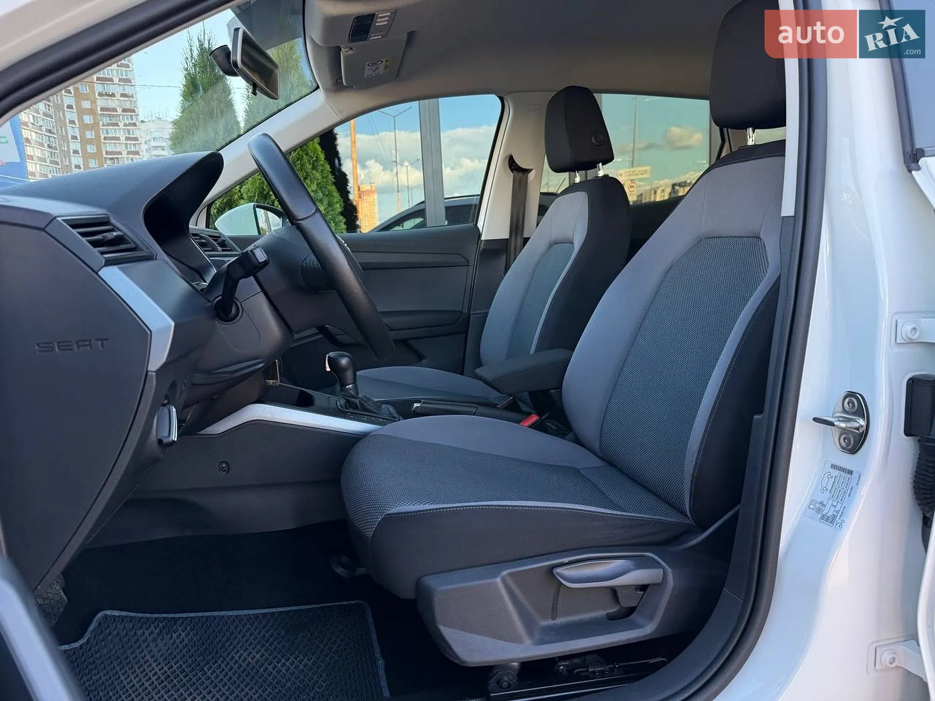 2018 SEAT Arona - мініатюра 9
