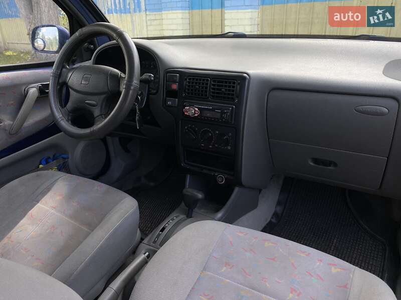 Хэтчбек SEAT Arosa 1999 в Киеве