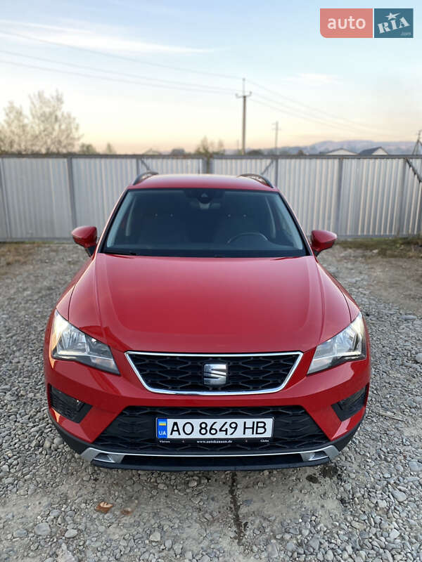 Позашляховик / Кросовер SEAT Ateca 2017 в Тячеві