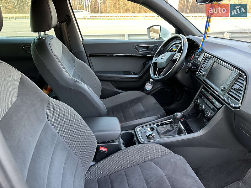 Внедорожник / Кроссовер SEAT Ateca 2017 в Киеве