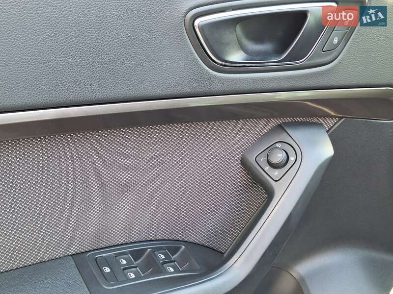 Позашляховик / Кросовер SEAT Ateca 2018 в Одесі
