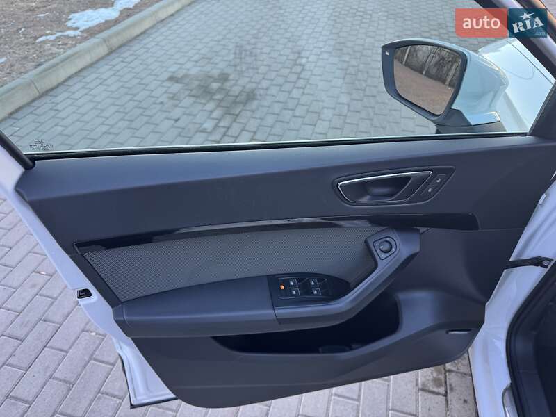 Внедорожник / Кроссовер SEAT Ateca 2017 в Житомире